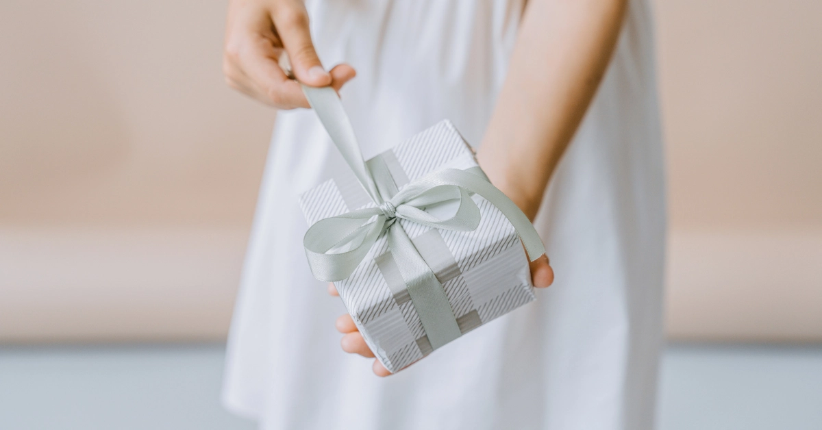 Anniversary Gifts for Her